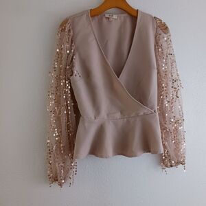 Peach mesh sleeves wit sequin Sleeve Surplice Neck Peplum Top size M